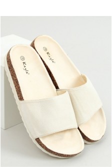 Šlepetės model 154395 Inello