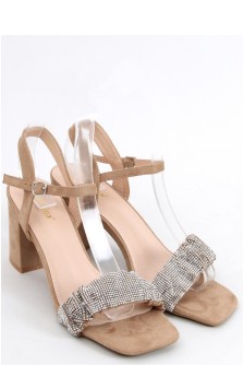 Sandalai su kulnu model 166395 Inello