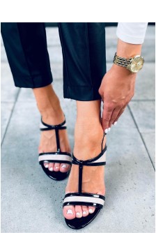 Sandalai su kulnu model 167470 Inello