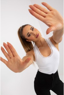 Viršuje model 168312 Rue Paris