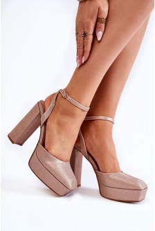 Sandalai su kulnu model 173739 Step in style