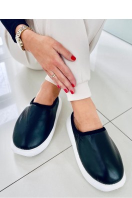 Šlepetės model 174501 Inello