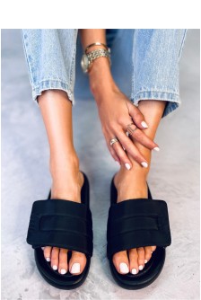 Šlepetės model 177317 Inello