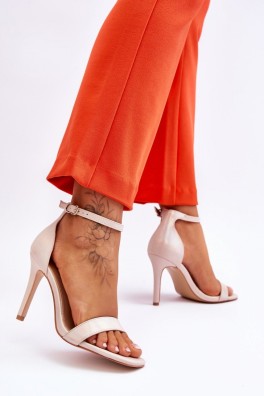 Sandalai su kulnu model 177463 Step in style