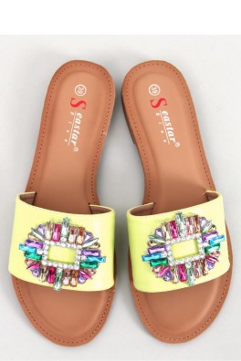 Šlepetės model 177823 Inello