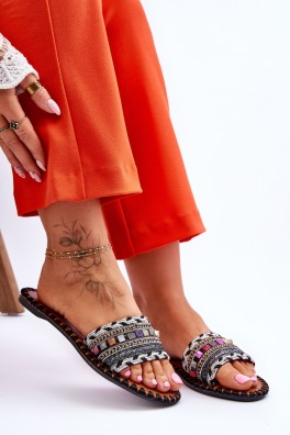 Šlepetės model 178447 Step in style