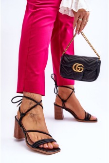 Sandalai su kulnu model 178464 Step in style