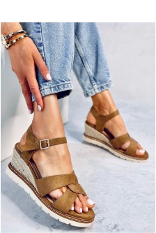 Sandalai su kulnu model 180598 Inello