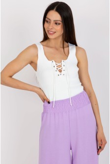 Viršuje model 181560 Badu