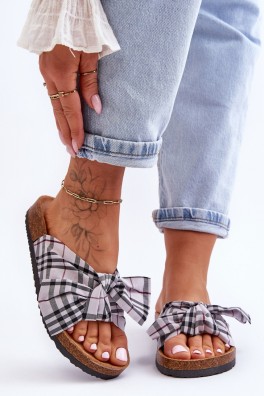 Šlepetės model 182392 Step in style