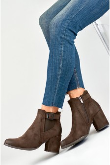 Batai su kulnu model 184631 PRIMO