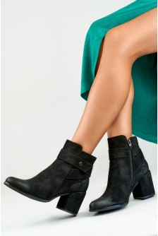 Batai su kulnu model 184853 PRIMO