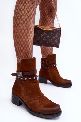 Batai su kulnu model 185640 Step in style