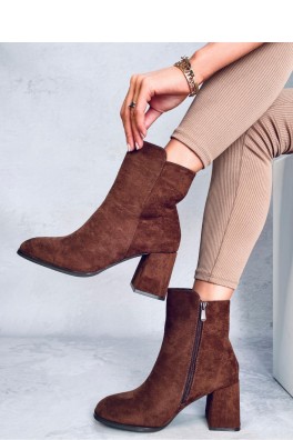 Batai su kulnu model 186276 Inello