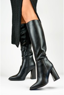 Batai su kulnu model 186441 PRIMO