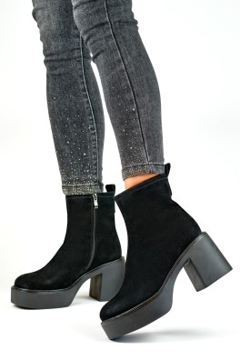 Batai su kulnu model 186449 PRIMO