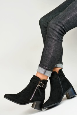 Batai su kulnu model 186454 PRIMO