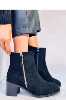 Batai su kulnu model 188181 Inello