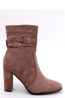 Batai su kulnu model 188205 Inello