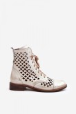 Batai model 191857 Step in style