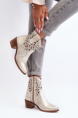 Batai su kulnu model 191863 Step in style