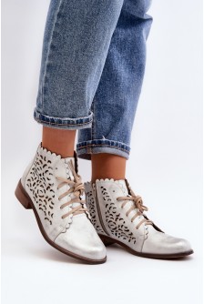 Batai model 191868 Step in style