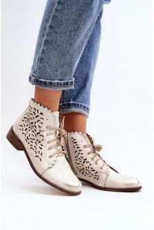 Batai model 191869 Step in style