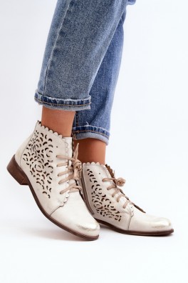 Batai model 191869 Step in style