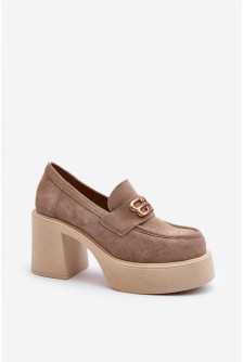 Žema pakulnė model 193930 Step in style