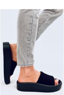 Šlepetės model 194632 Inello