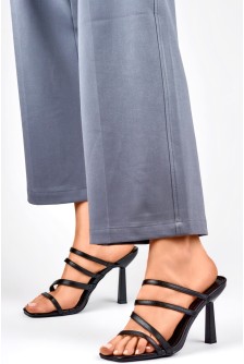 Šlepetės model 194868 PRIMO