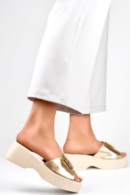 Šlepetės model 194871 PRIMO