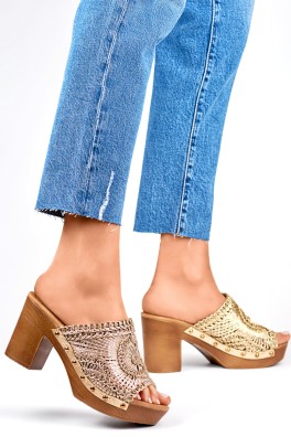 Šlepetės model 194879 PRIMO