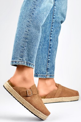 Šlepetės model 194887 PRIMO