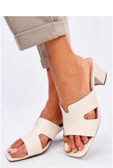 Šlepetės model 195133 Inello