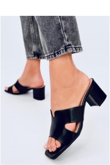 Šlepetės model 195134 Inello