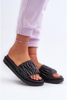 Šlepetės model 195430 Step in style