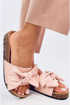 Šlepetės model 195618 Inello