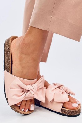 Šlepetės model 195618 Inello