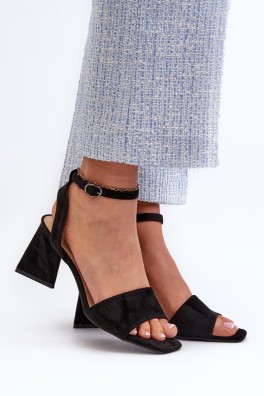 Sandalai su kulnu model 196318 Step in style