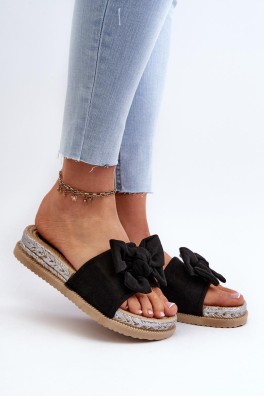 Šlepetės model 196418 Step in style