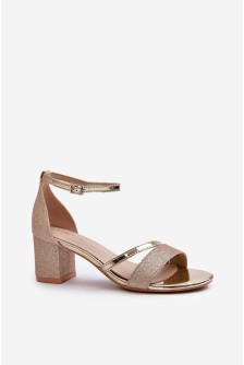 Sandalai su kulnu model 196652 Step in style