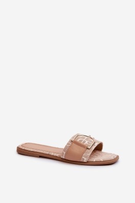 Šlepetės model 196943 Step in style