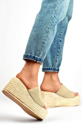 Šlepetės model 196977 PRIMO