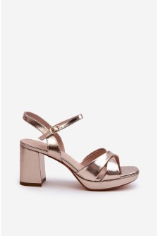 Sandalai su kulnu model 197082 Step in style