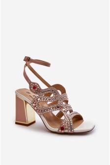 Sandalai su kulnu model 197173 Step in style