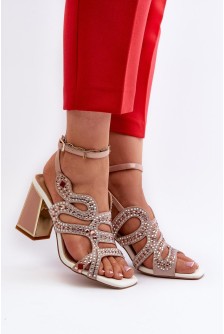 Sandalai su kulnu model 197173 Step in style