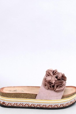 Šlepetės model 197363 Inello