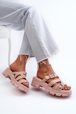 Šlepetės model 197667 Step in style