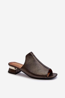 Šlepetės model 198143 Step in style